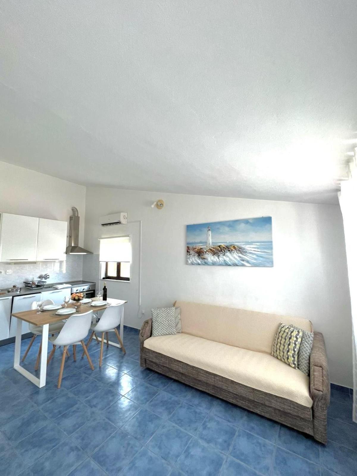 Apartments Ema Сали Экстерьер фото